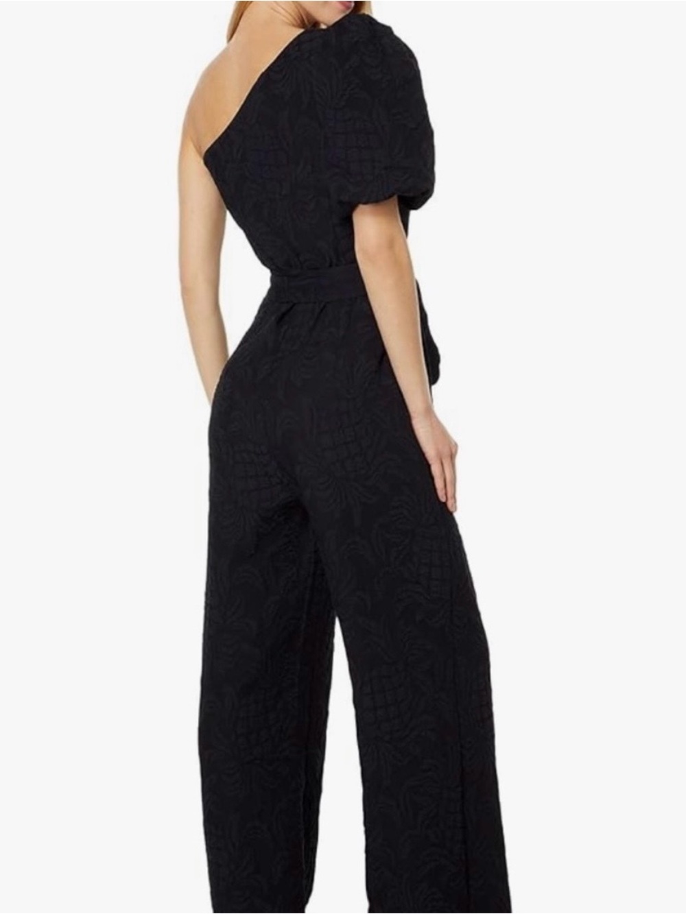 Lilly Pulitzer Black Brialyn One Shoulder Jumpsuit Size O

Smoke free home - Picture 2 of 6
